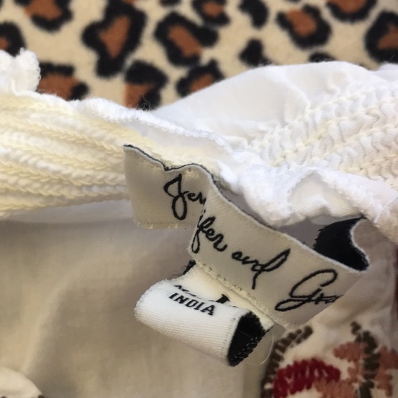 WHITE TOP - Picture 8 of 8